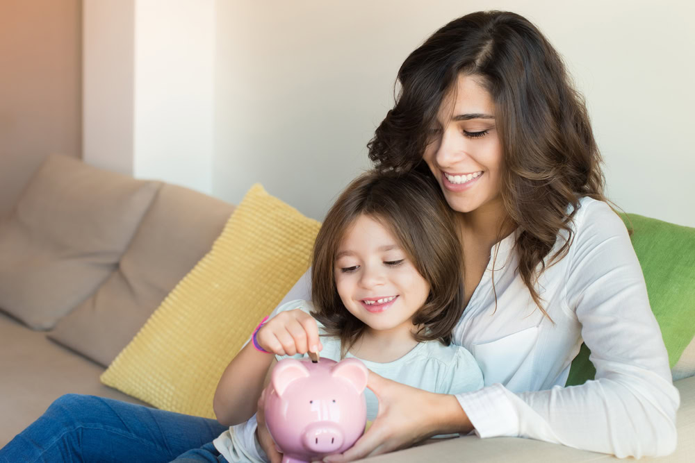 How to Help Mom Be Financially Independent This Mother's Day 1